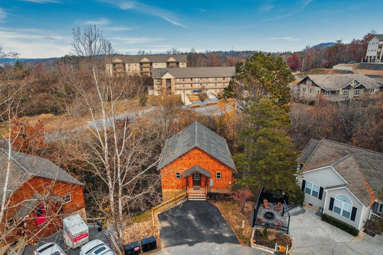 Mountains R Calling, Cozy Hideaway, King Beds, Hot-Tub, Arcade, Ev Ready Pigeon Forge Kültér fotó