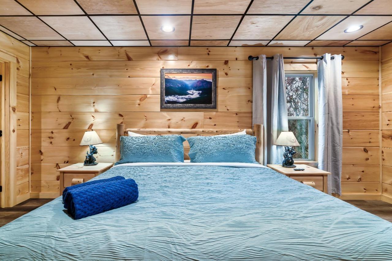 Mountains R Calling, Cozy Hideaway, King Beds, Hot-Tub, Arcade, Ev Ready Pigeon Forge Kültér fotó