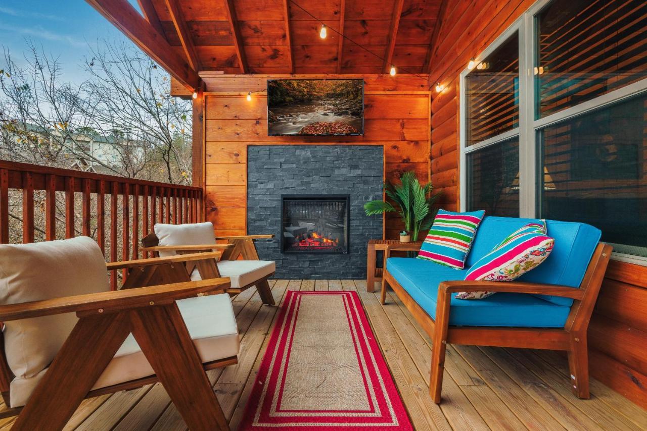 Mountains R Calling, Cozy Hideaway, King Beds, Hot-Tub, Arcade, Ev Ready Pigeon Forge Kültér fotó